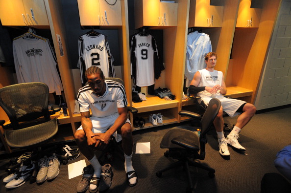 奥斯梅恩：非洲杯是我们证明自己的机会，我相信我们能夺冠（奥斯梅恩：非洲杯是我们展现实力的舞台，我坚信球队能捧杯）