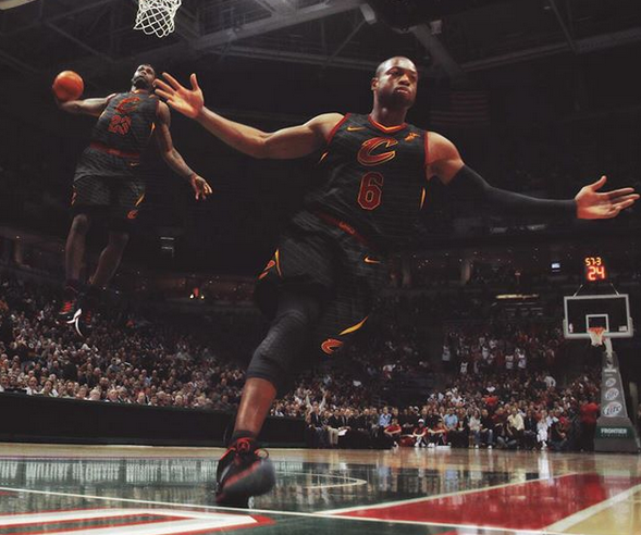 哈兰德：我和梅罗完全不在同一水平，没人能接近他们两人（哈兰德：我与梅西C罗不在一个层次，无人能达到他们的高度）