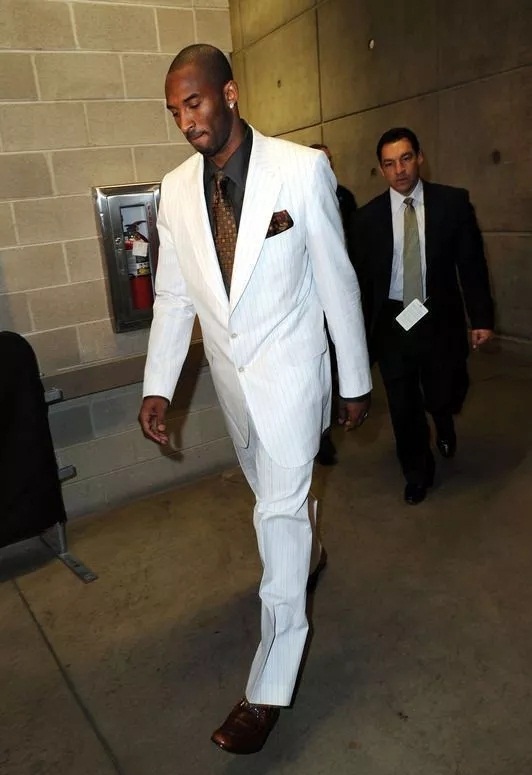 客场对贝蒂斯上半场就上演帽子戏法，费兰是西甲历史第一人（费兰客战贝蒂斯半场戴帽，成西甲历史第一人）