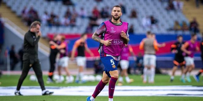 穆里尼奥：这是美妙的夜晚，我们掌控了比赛理应战胜那不勒斯（穆里尼奥：美妙之夜！我们掌控比赛，击败那不勒斯实至名归）