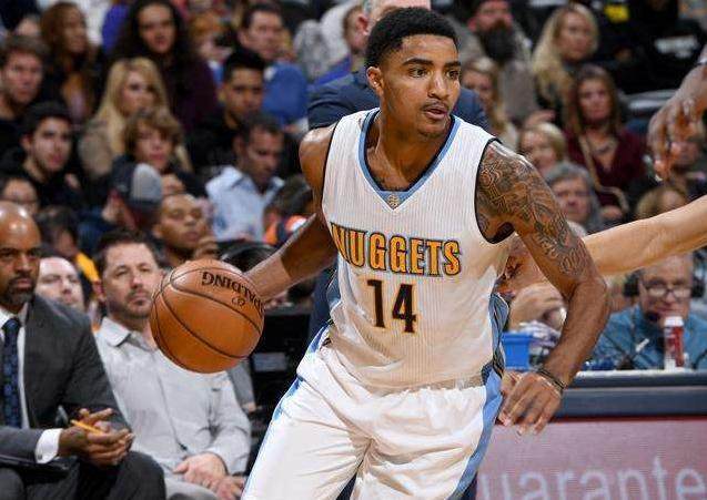 状态火热！浓眉连续4场比赛拿到两双，场均24.5分15板（浓眉状态爆棚：连续4场斩获两双，场均24.5分15篮板）