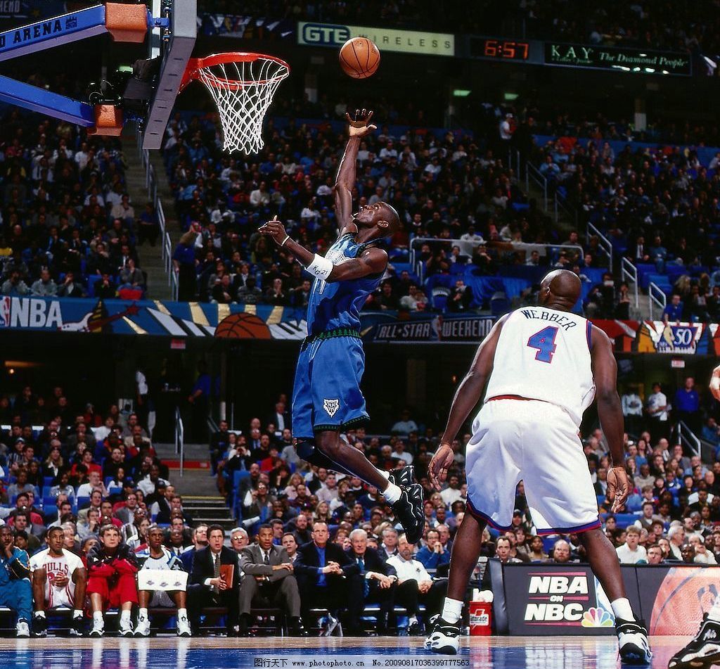 雷迪克：今晚湖人打得糟透了，周末将进行令人不适的录像复盘（雷迪克直言湖人今夜糟糕透顶，周末将进行令人难堪的录像复盘）