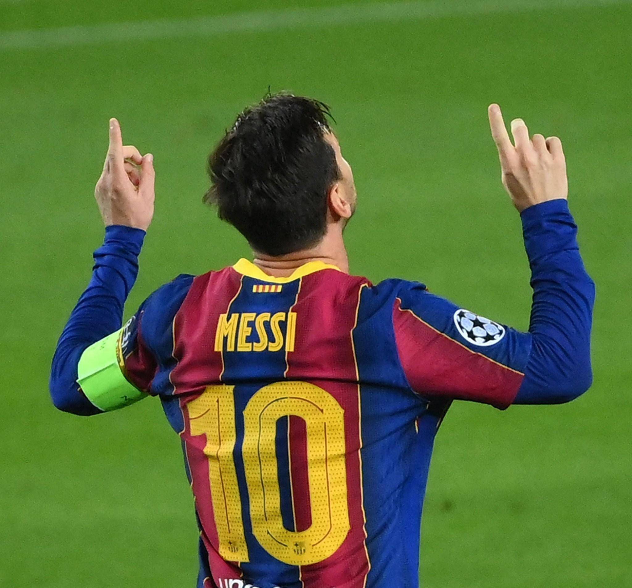 前队友：迪巴拉当时很羡慕我的法拉利，但为了保持谦逊他没买（前队友称迪巴拉曾羡慕他的法拉利，却为谦逊放弃购买）