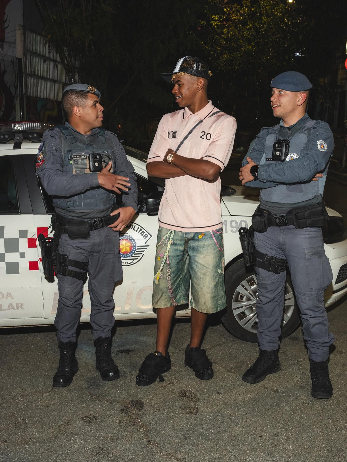 足球训练如何科学安排？（足球训练的科学规划指南）