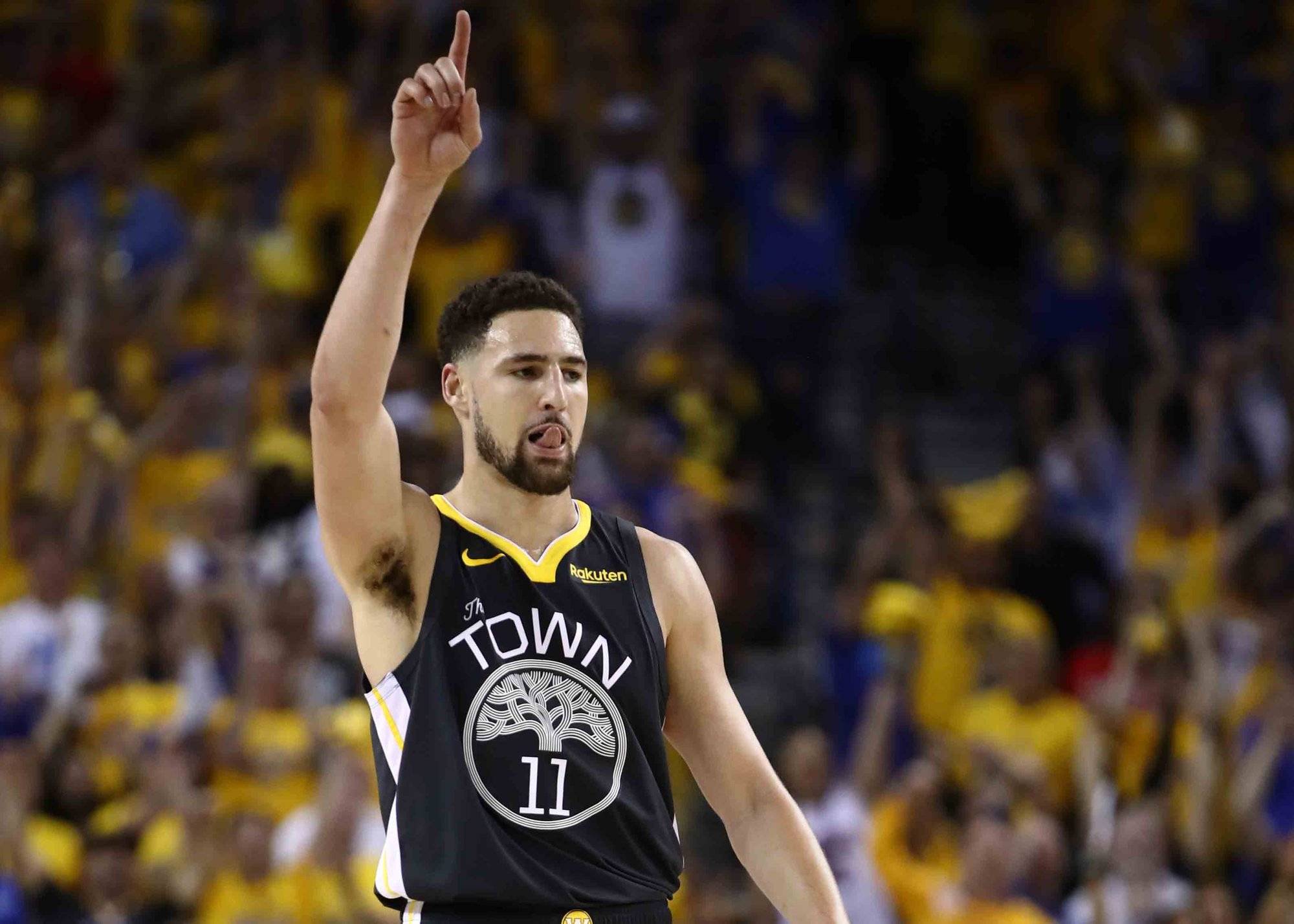 雷霆青年军疯狂崛起引联盟震动（雷霆少壮派迅猛崛起震撼全联盟）