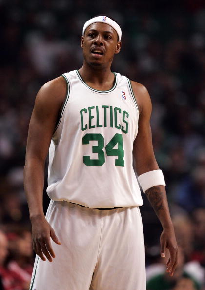 尤利亚诺：就算当年有VAR，我对大罗的阻挡也不会被判点球（尤利亚诺：即便当年有VAR，我对大罗那次拦截也不该判点球）