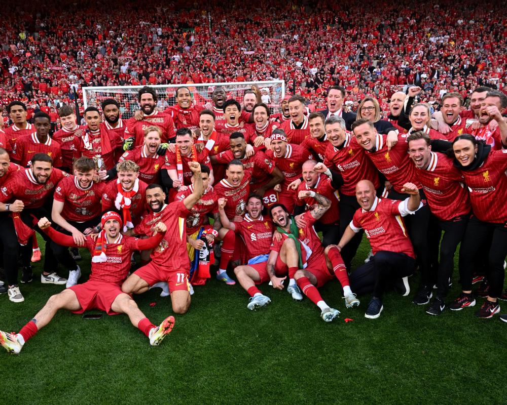 北京国安vs梅州客家首发：三外援PK四外援，塞鸟替补（北京国安对阵梅州客家首发公布：三外援对四外援，塞鸟替补待命）