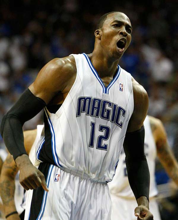 弟媳发布和内马尔合照，引发弗鲁米嫩塞球迷猜测其加盟热潮（弟媳晒与内马尔合影，弗鲁米嫩塞球迷掀起内马尔加盟猜测热潮）