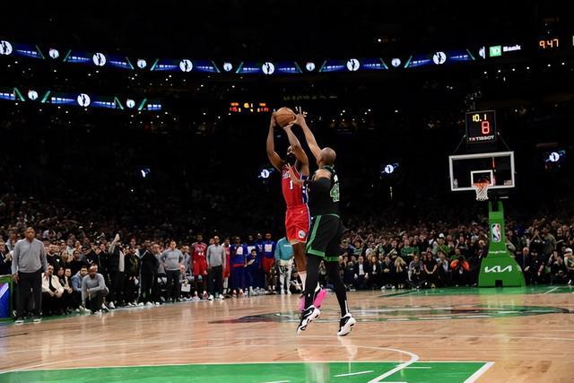 米体：劳塔罗近6个月奔波10.4万公里参加比赛，能绕地球三圈（米体：劳塔罗近半年参赛旅程达10.4万公里，相当于绕地球三圈）